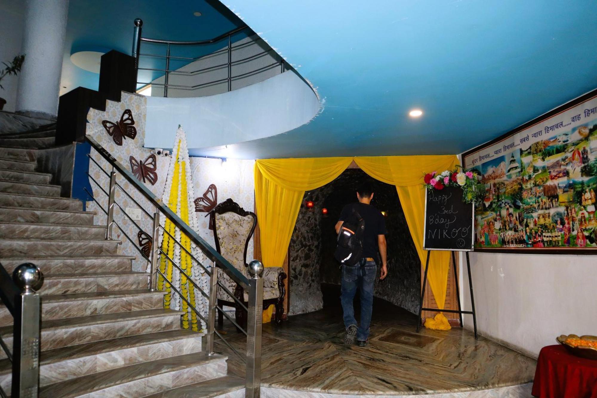 Hotel River Bank Mandi Exterior foto