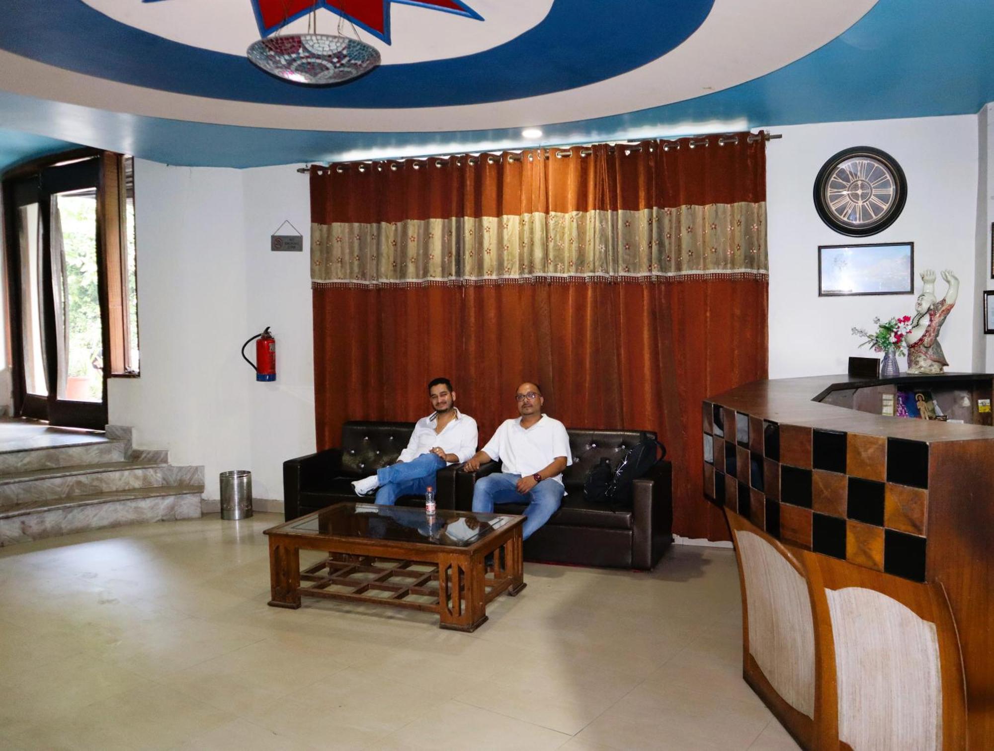 Hotel River Bank Mandi Exterior foto